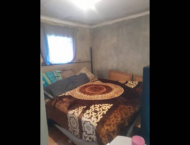 2 BEDROOM HOUSE FOR SALE IN GUGULETU